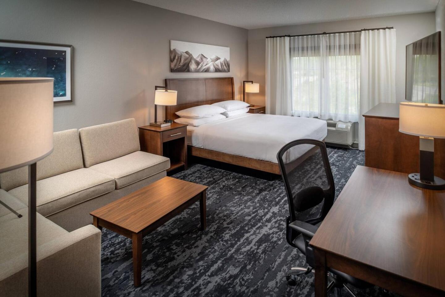 Delta Hotels By Marriott Huntington Mall Barboursville Kültér fotó